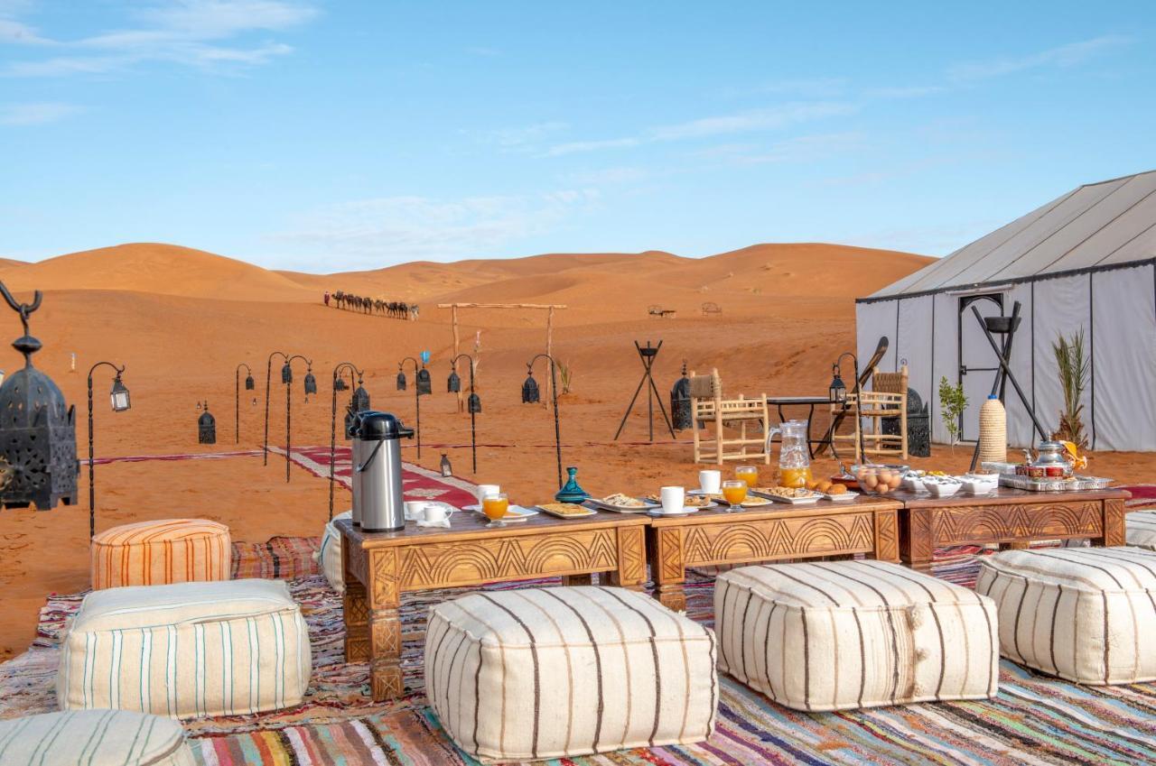 (三毛) Sanmao Desert Luxury Camp 梅尔祖卡 外观 照片